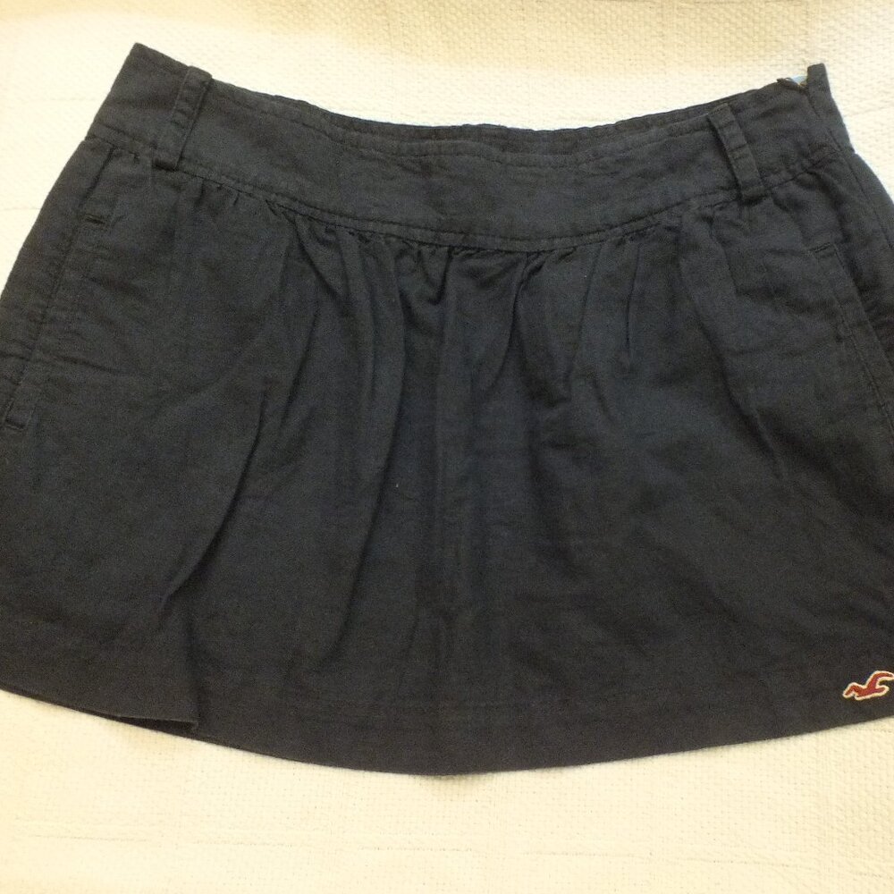 Blue Mini Skirt Hollister with Side Pockets Size 7 Linen/Cotton
